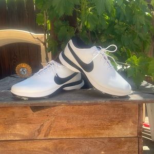 Nike Victory Air Zoom Golf Shoes